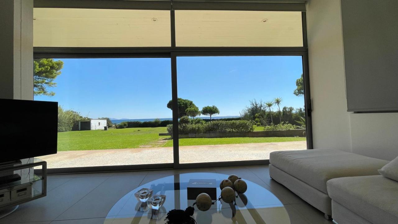 Beachfront Villa Hoopoe Schinias, Marathon Buitenkant foto